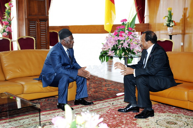 Article : Au Cameroun, l&rsquo;opposition est nulle et inutile