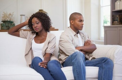 Article : Saint Valentin : 4 attitudes  qui prouvent que les Camerounais(es) ne sont pas amoureux(reuses)
